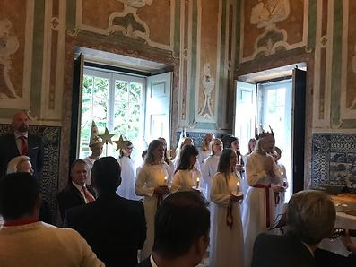 Children from the Swedish School in Lisbon performing traditional Lucia