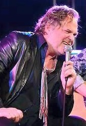 Janne Åström i bandet Medborgarna